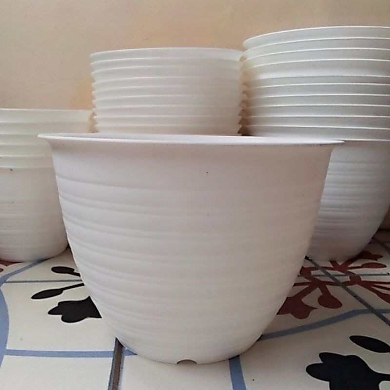 POT TAWON JUMBO UK 35CM/POT BUNGA/POT PUTIH