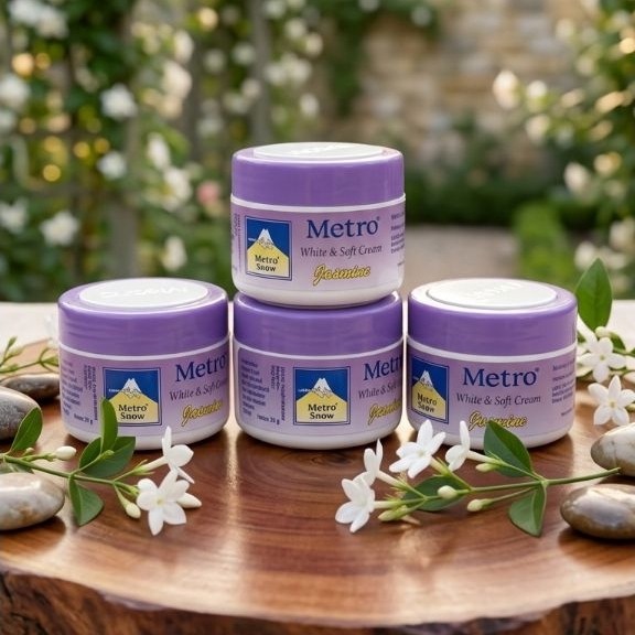 CREAM METRO SNOW  WARNA SNOW. JASMINE