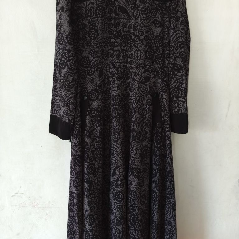 preloved dres zerina banu