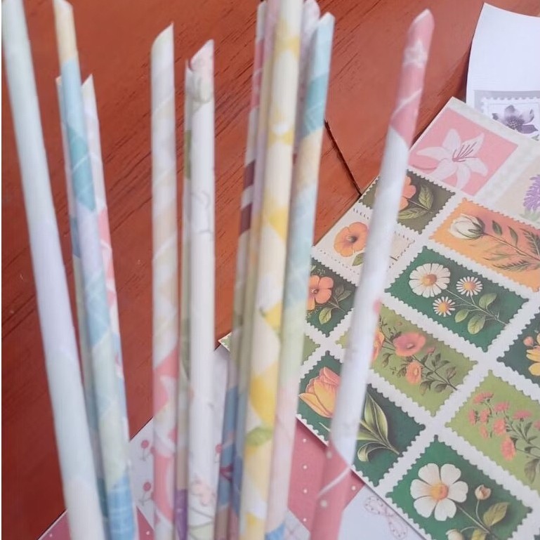 Lintingan Kertas Motif Floral untuk Prakarya