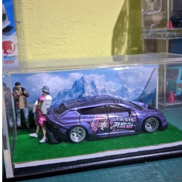 Diecast Hotwheels custom Kia ev paket lengkap diorama
