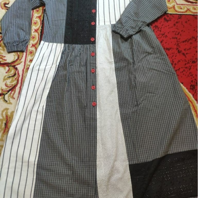 MIDI DRESS SEMUT