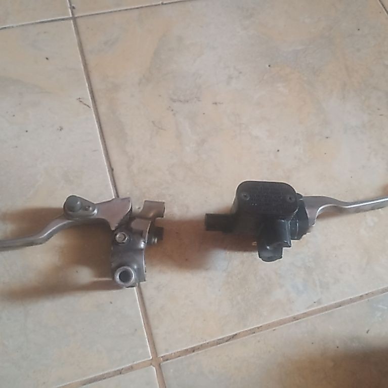 master rem aerox kanan aja original deler