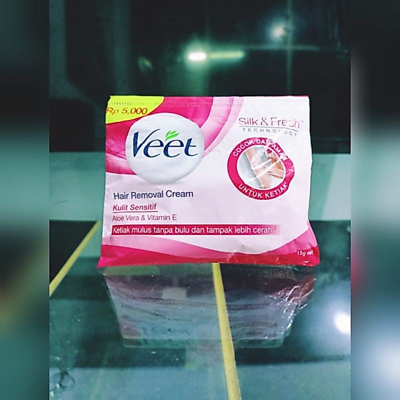Veet Hair Removal Cream Silk & Fresh Sachet 15gr