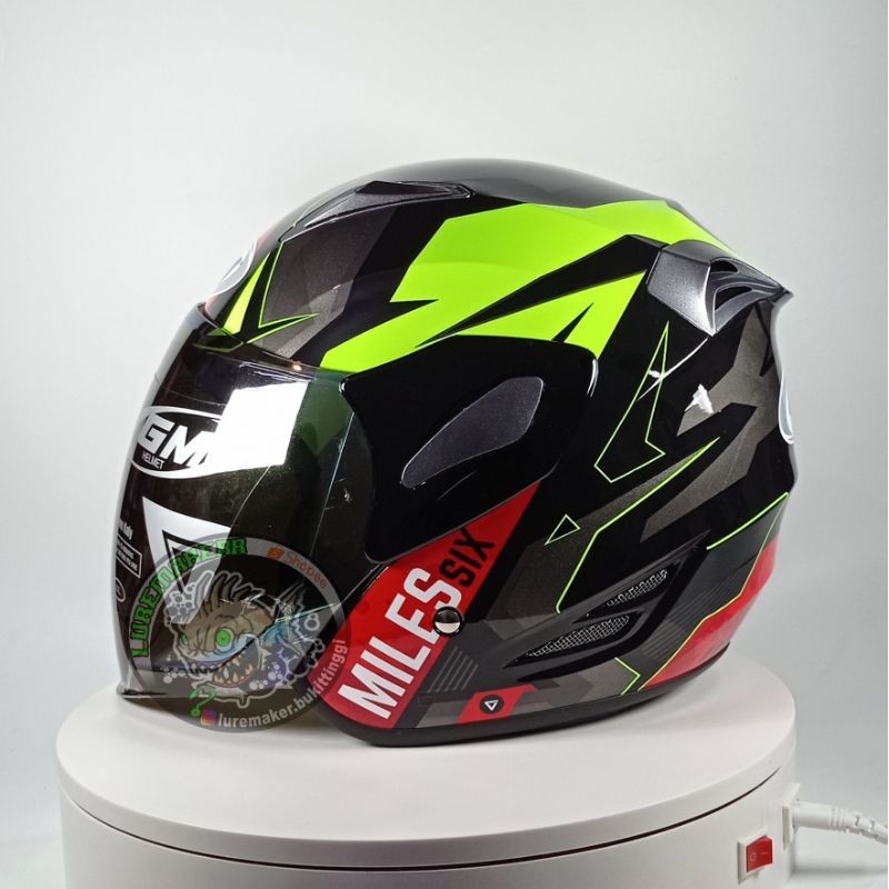 HELM GM FIGHTER SR SIX MILLES BLACK RED GREEN
