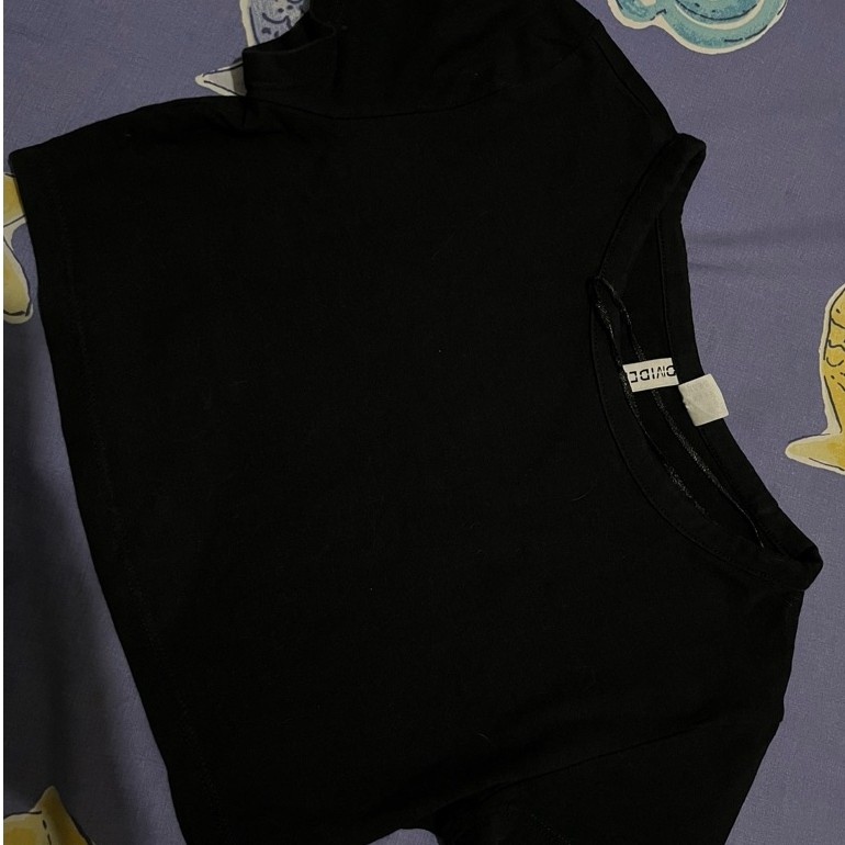 preloved crop hnm