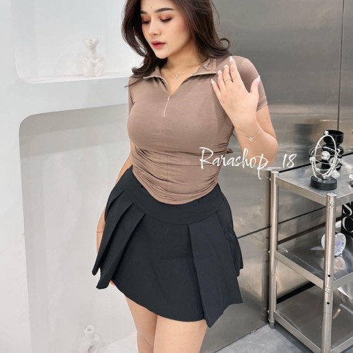 Crop Top Resleting Depan Ada Kerut Samping Spandek Tbk