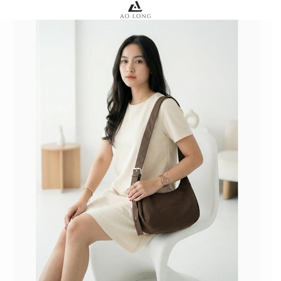 Recommended Aolong Yona 8975 # Tas Selempang Wanita Slingbag Cewek Bahan Parasut Muat Dompet Panjang