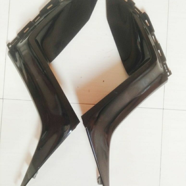 Cover body front under sayap samping kanan kiri Yamaha new xmax X-Max 250 300 conected bekas origina