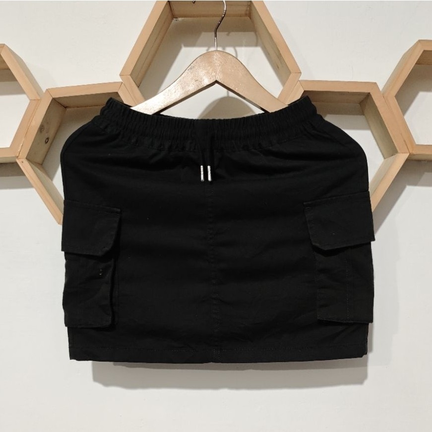 ROK CELANA CARGO GU UNIQLO