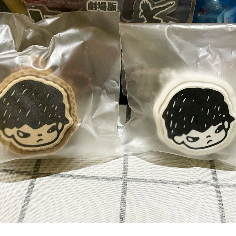 Hirono Fidget Clicker Fanmerch Keychain