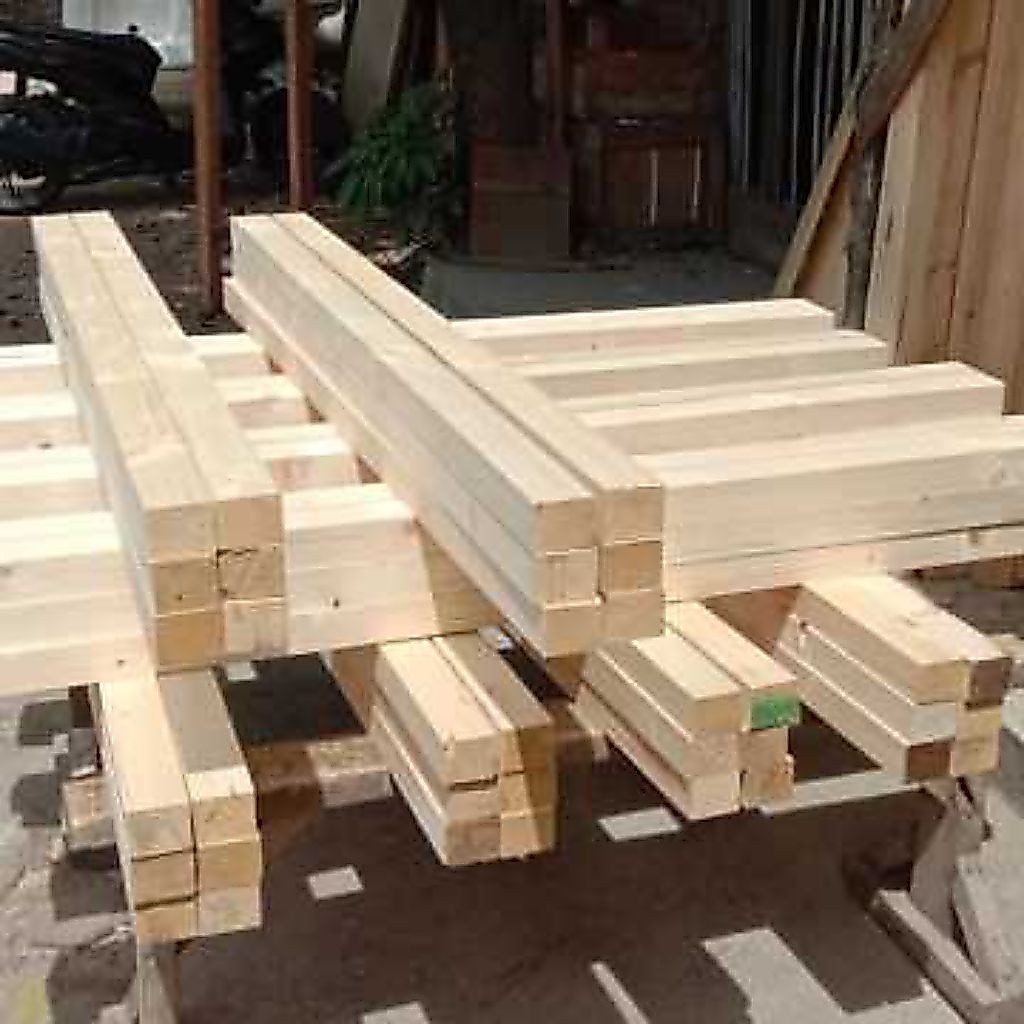 reng kayu pinus
