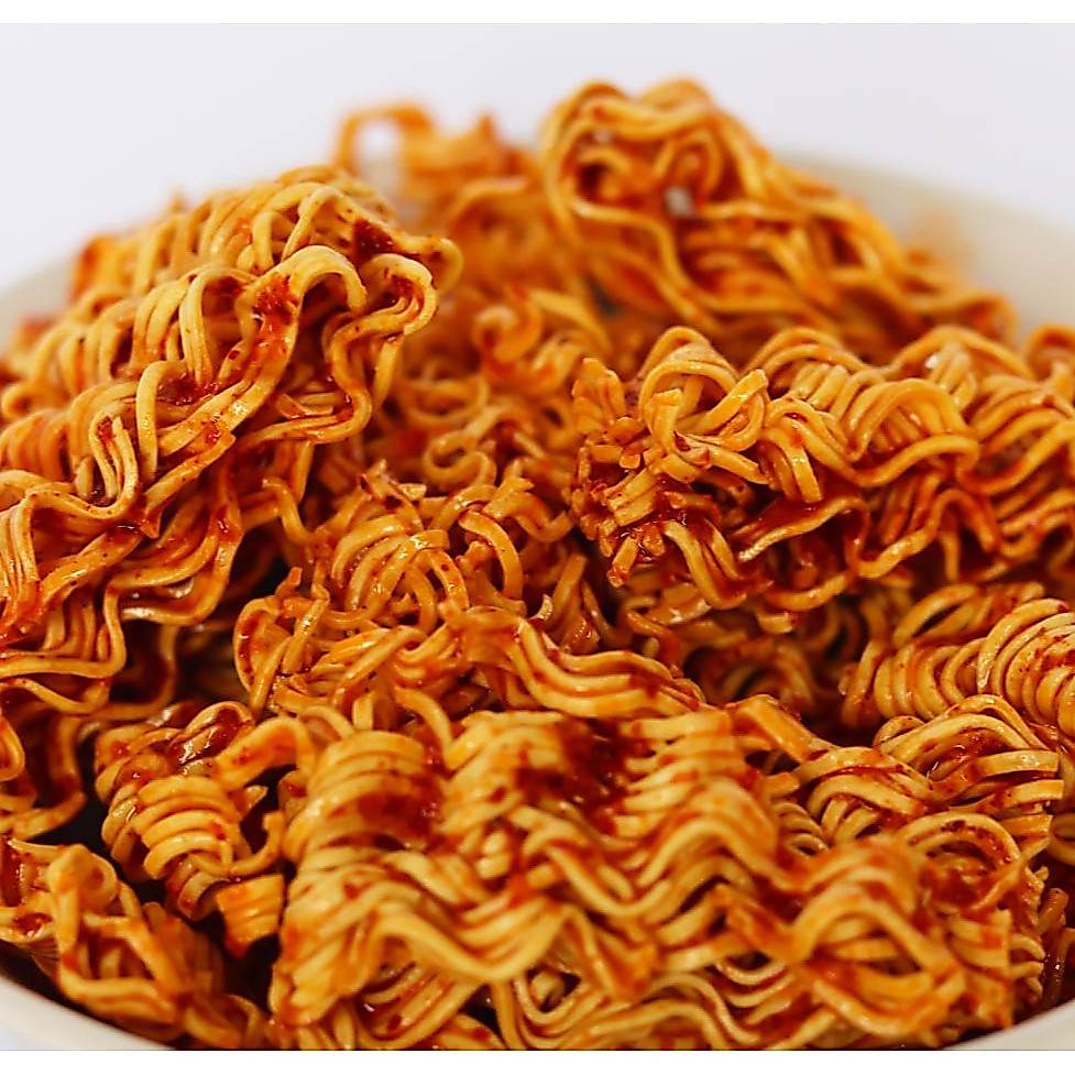 Mie Setan Kering - Mie Kering Pedas - Mie Kremes Keriting 250gram