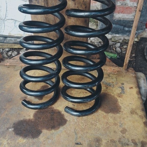 per belakang standar Mercy Mercedes Benz W202