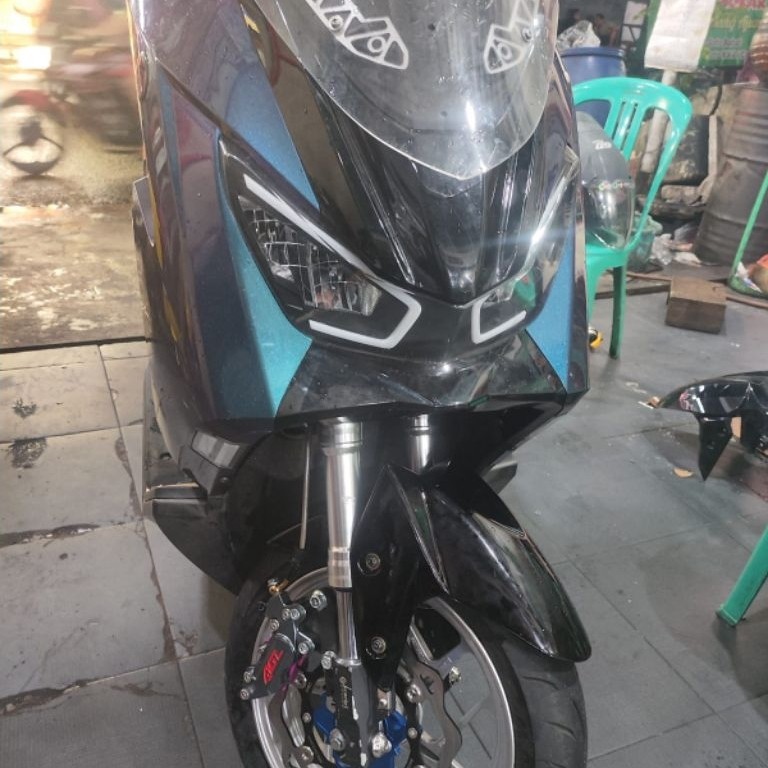 Shock depan upside down scarlet nmax