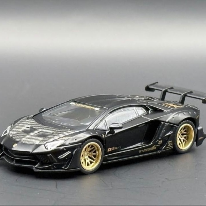 MINI GT LB* WORKS LAMBORGHINI AVENTADOR LIMITED EDITION // MATTE BLACK