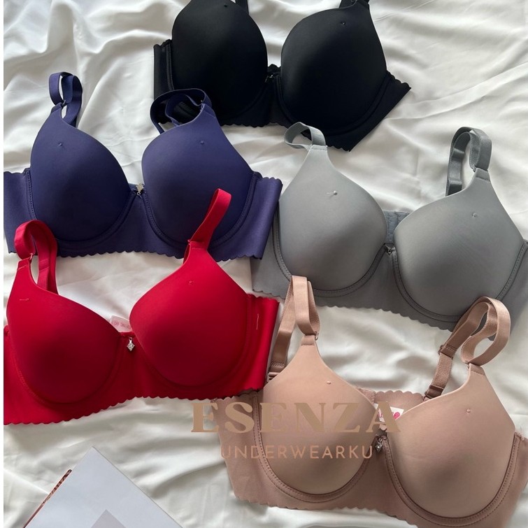 AA Carmen Bra, busa sedang, Cup C, dengan kawat