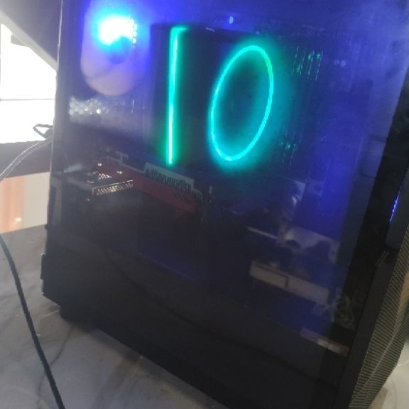 PC bekas edit animasi dan arsitek + 2 monitor