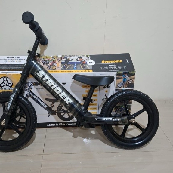 STRIDER 12 PRO Balance Bike Alumunium (Preloved/Second) T1258