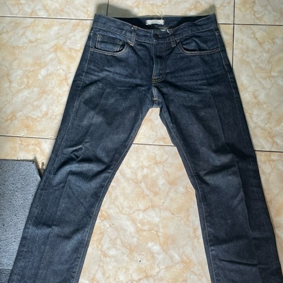 Uniqlo salvadge indigo blue