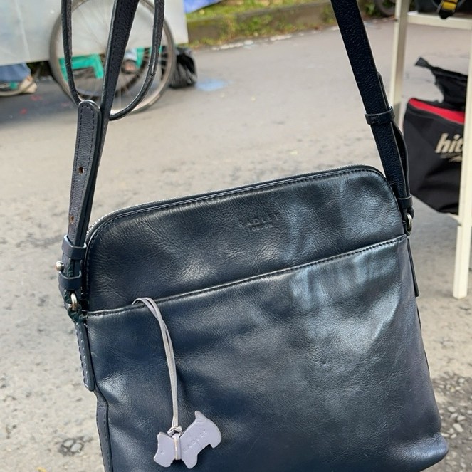 sling bag radley london pemakaian wajar