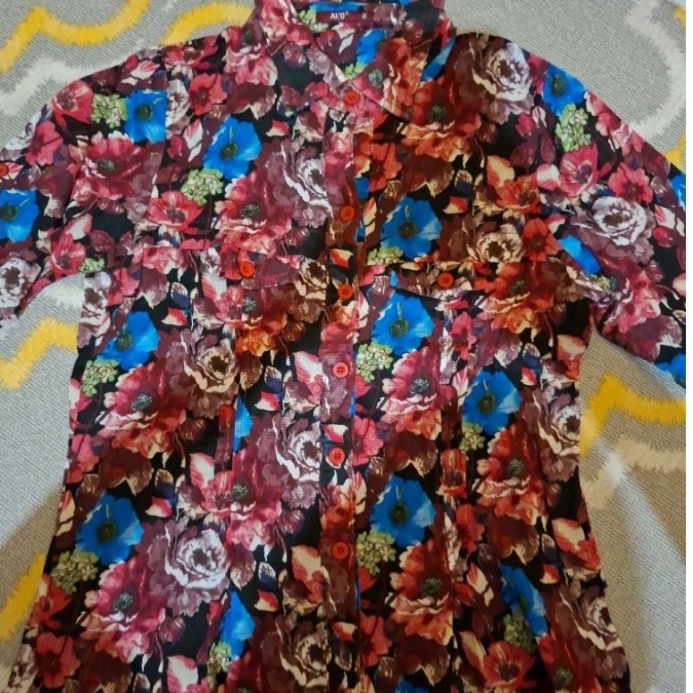 Preloved Kemeja Wanita Ako original