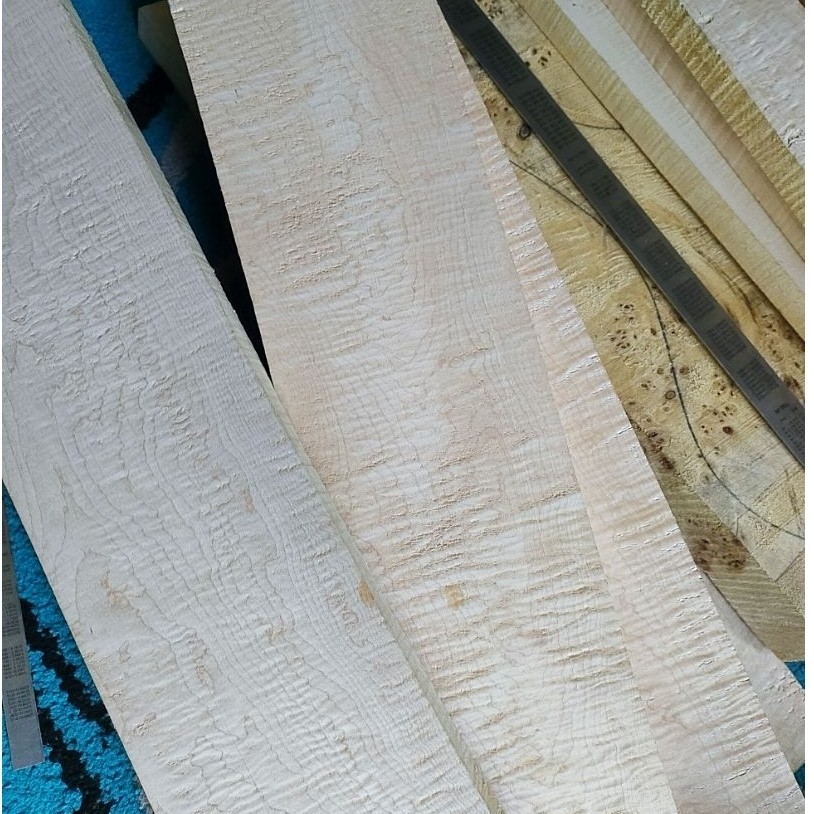 Kayu Bahan Neck Gitar Flame Maple Super Curly