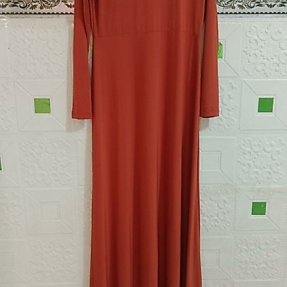 PRELOVED GAMIS//INNERDRESS POLOS Warna TERRACOTTA (Merah Bata)