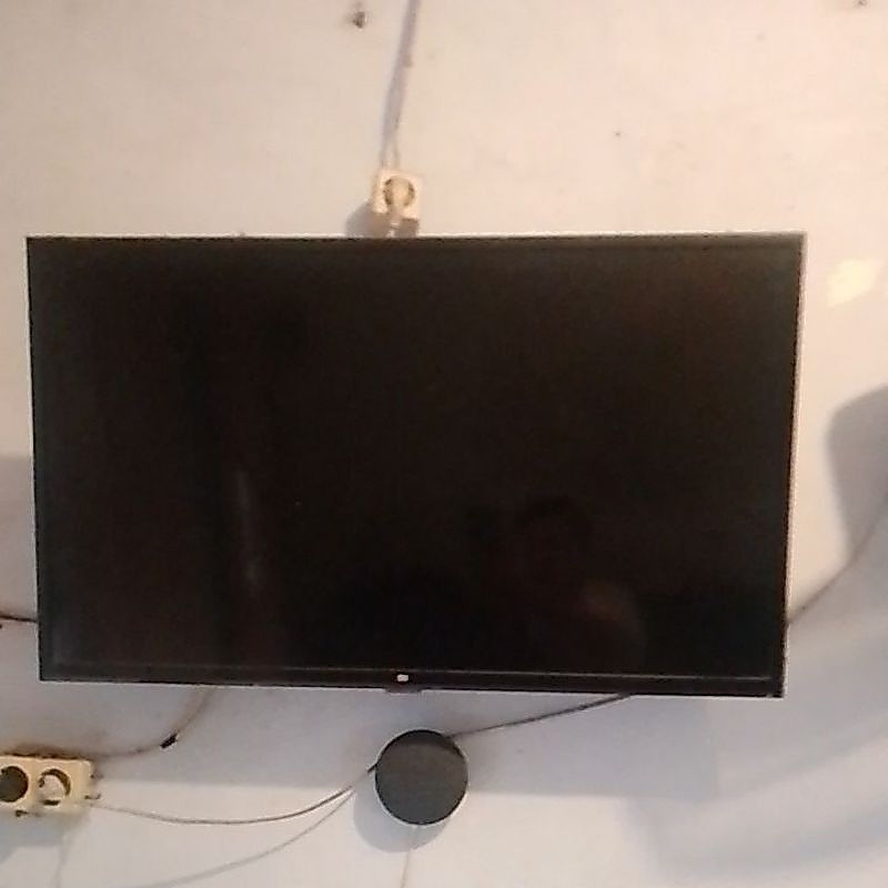 tv android 32" merek Xiaomi