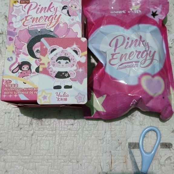 nommi pink energy yulia