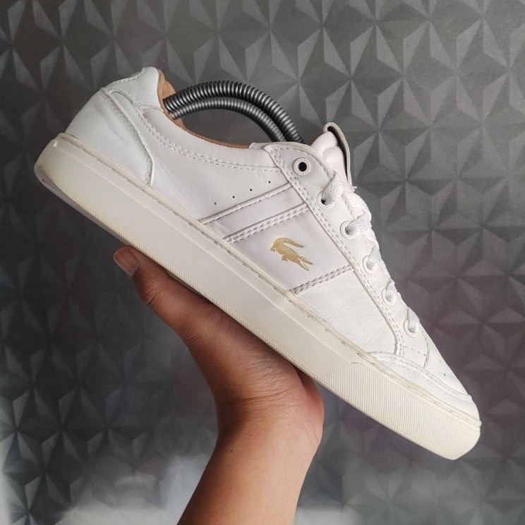sepatu Lacoste SZ 42 second bekas preloved