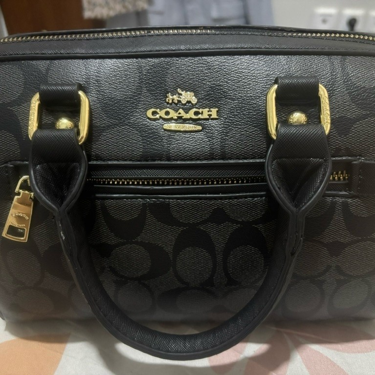 (PRELOVED) Tas Coach Hitam LS 23004 Hitam