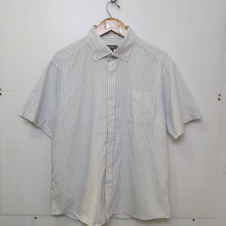 Kemeja Pendek Strip Putih Eddie Bauer