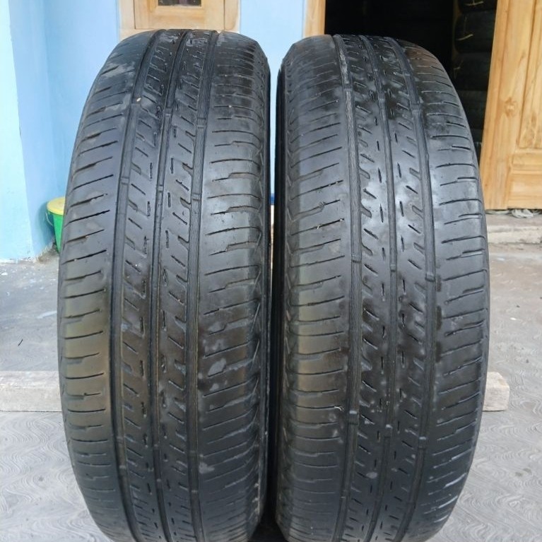 Ban Bridgestone 185/70 R14