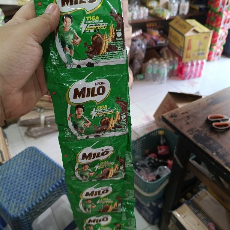 milo 1 renteng isi 10 saset