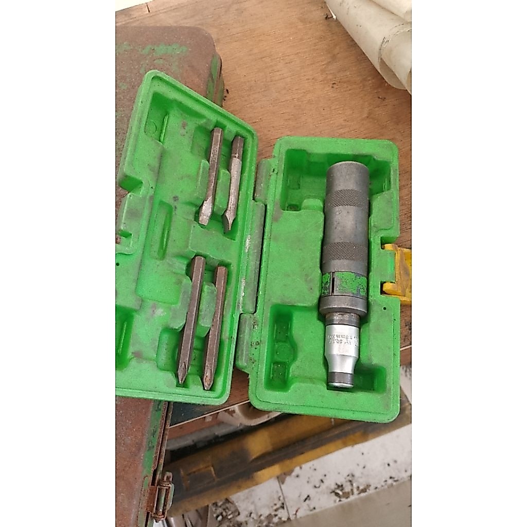 (BEKAS )Obeng Ketok Tekiro 5 PCS - Set Impact Driver dengan Bahan Tahan Karat dan Box Penyimpanan Pr