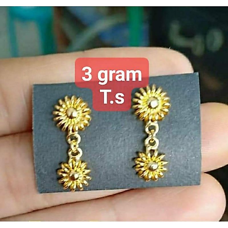 Anting Emas 24K Kadar 99,99%.