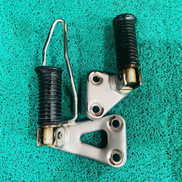 Footstep belakang klx150 original copotan