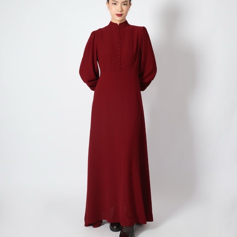 Thenblank x Isyana - Sarasvati Dress in Maroon