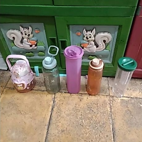 tupperware tempat minyak 75rb bonus botol minuman lainnya