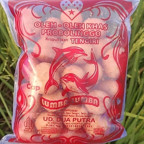 KRUPUK IKAN TENGIRI Oleh Oleh Khas Probolinggo Krupuk Amplang Krupuk Ikan Gurih Renyah Nikmat