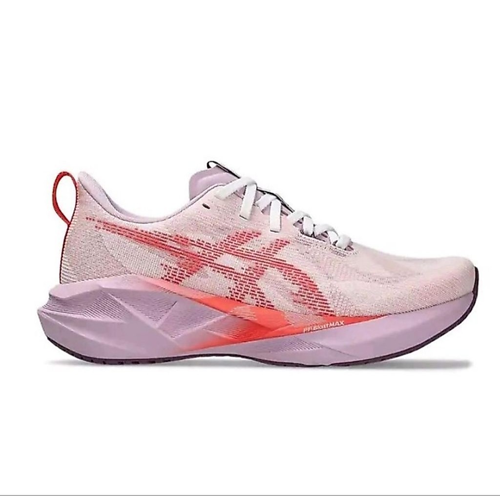 Sepatu Lari Novablast 5 White Coral Reef