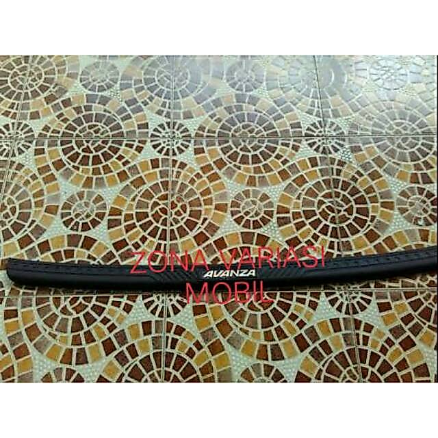 SILLPLATE SILL PLATE INJAKAN PLAT BAGASI BELAKANG AVANZA LAMA NEW VVTI 2010 2008 HITAM