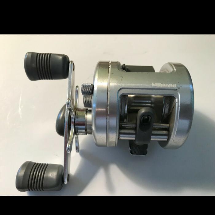 Shimano Calcutta Bait Casting Reel