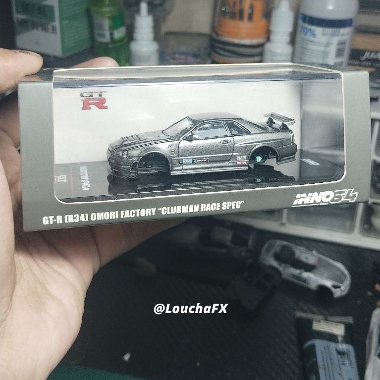 INNO64 NISSAN SKYLINE GT-R R34 OMORI FACTORY "CLUBMAN RACE SPEC"