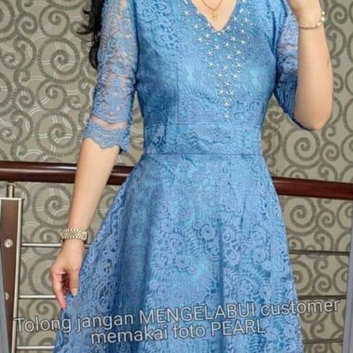 DW  DRES BROKAT SEMI PRANCIS SIRKEL LEHER V MUTIARA KALUNG