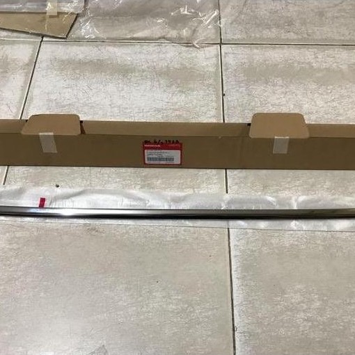 List Chrome Pintu Belakang CRV TURBO 2017-2021 Original