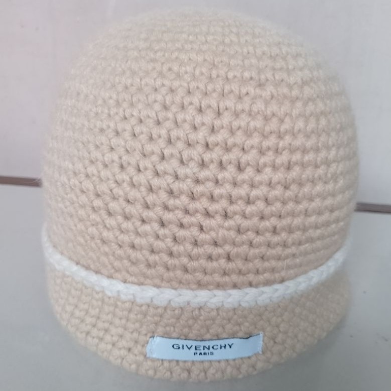 kupluk beanie bekas, branded
