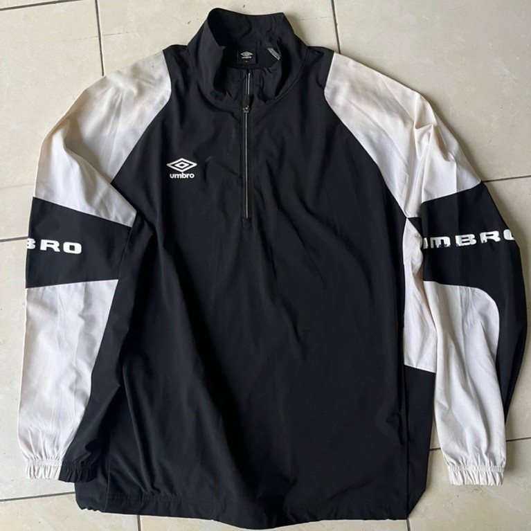 Umbro Windbreaker