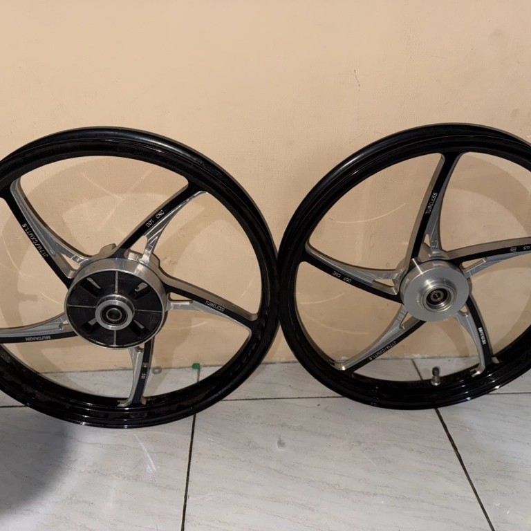 velg mutakin kzr mx king
